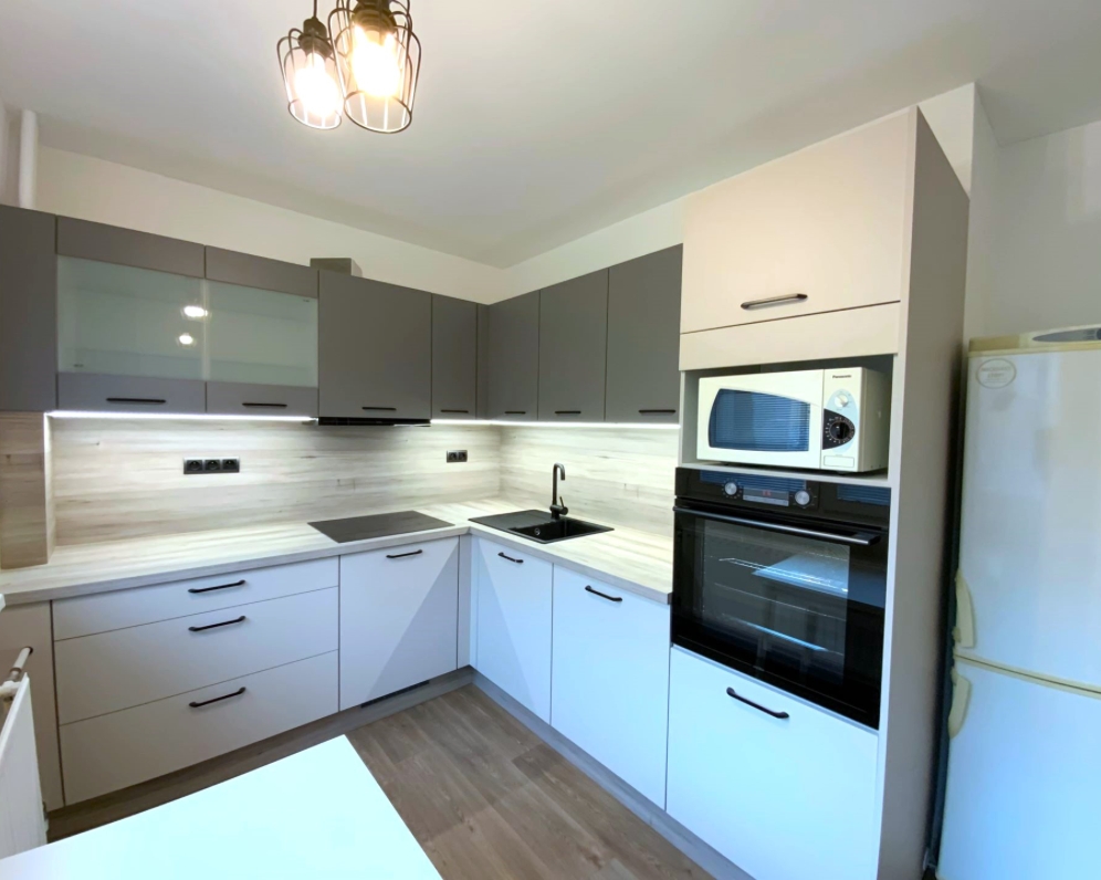 PRONÁJEM bytu 3+1, 70 m2, Nezvalova, Liberec - Starý Harcov
